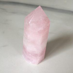 Rose Quartz Pointer Medium