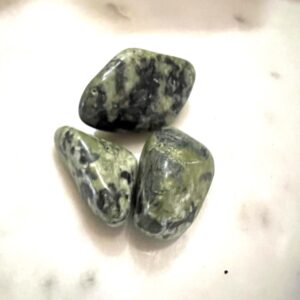 Serpentine tumbled